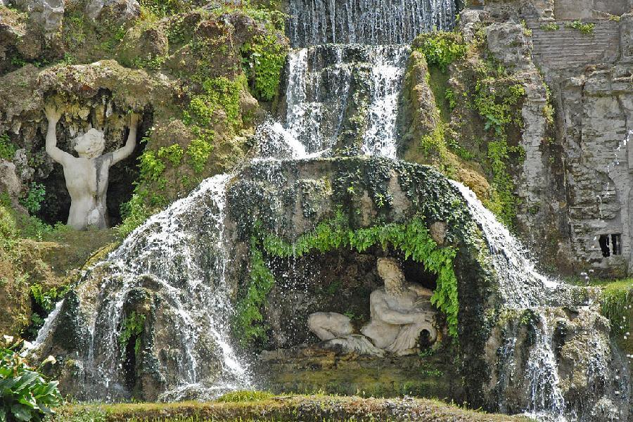 Екскурсії із Риму в Тіволі на віллу д'Есте (фото 4)